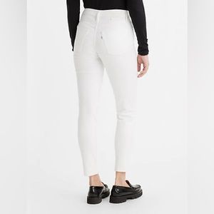 Levi’s 721 White High Rise Skinny Jeans